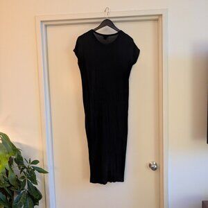 Black soft casual dress size xs by Monki